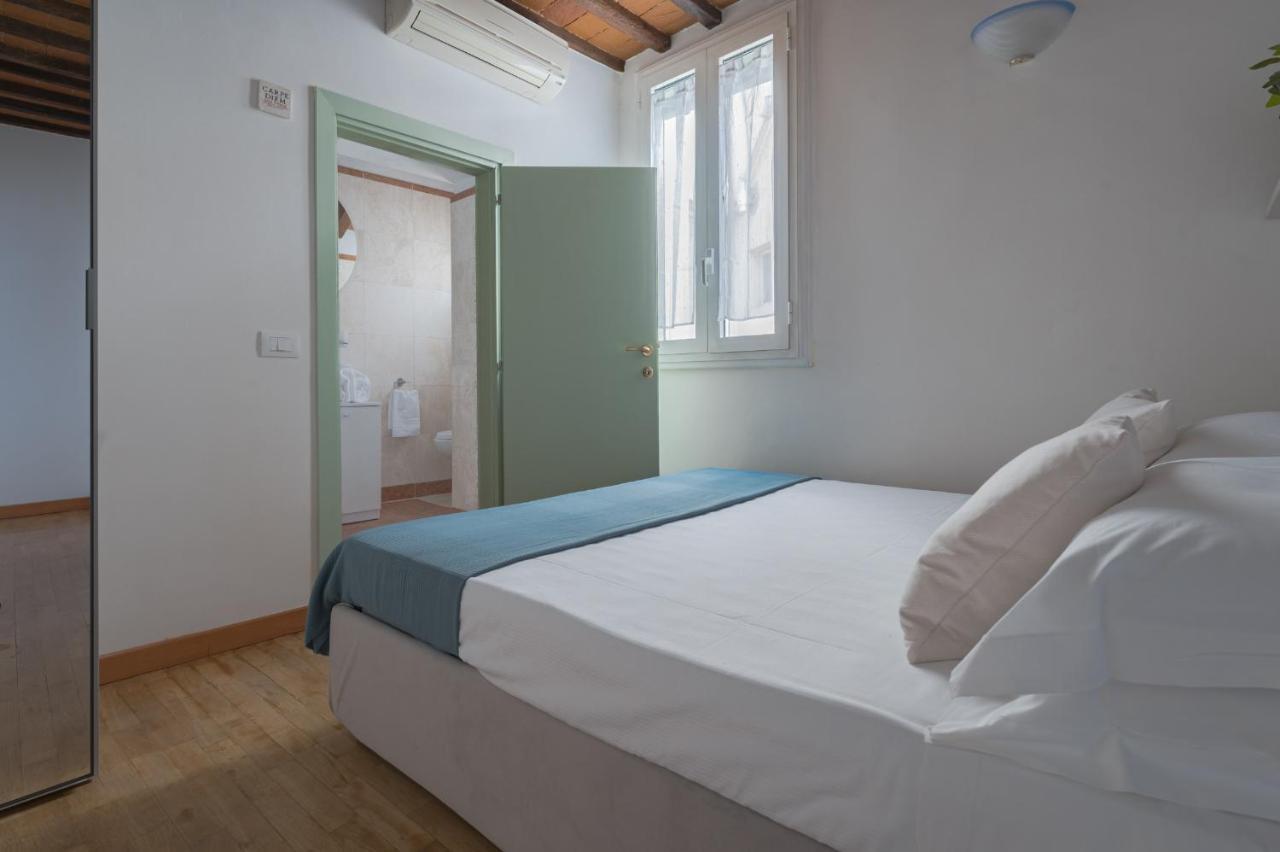 Moro Apartment Two Firenze Bagian luar foto